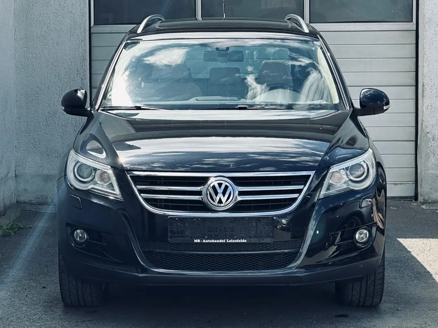 Volkswagen Tiguan 2.0 TDI 4Motion*XENON*NAVI*KAMERA*AHK* Noir - 2