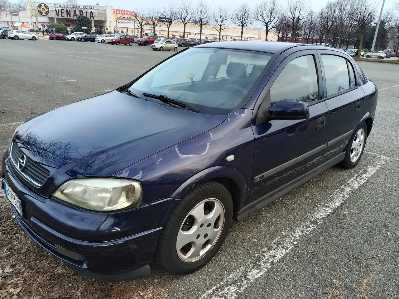 Opel Astra 5p 1.6i 16v CDX, foto 3