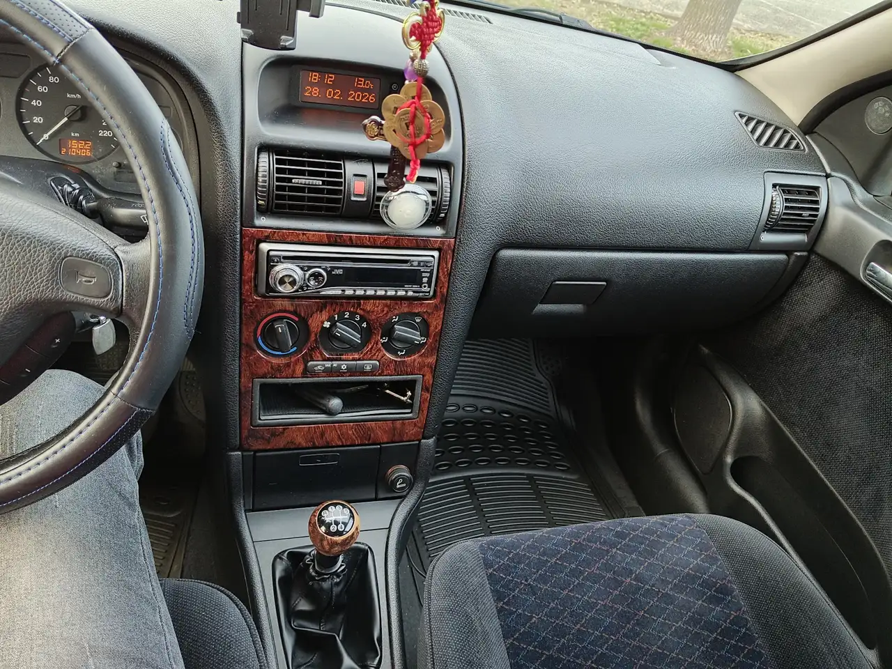 Opel Astra 5p 1.6i 16v CDX, foto 8