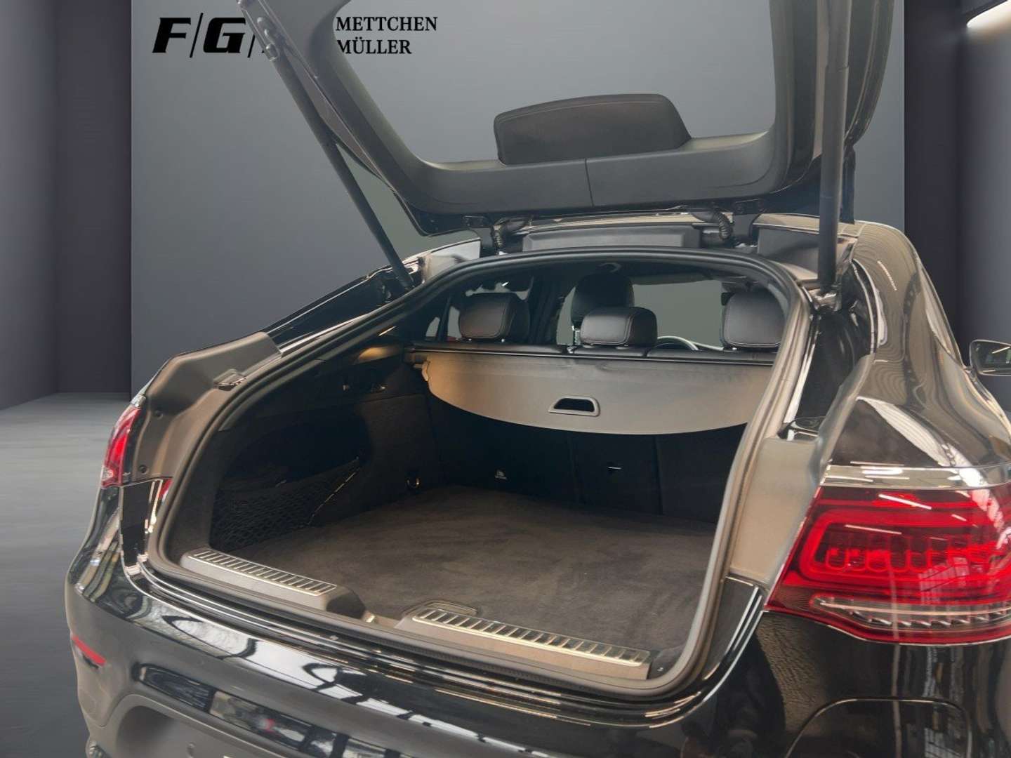 Mercedes GLC Coupé 300 AMG Line -  - Joinsteer - #4