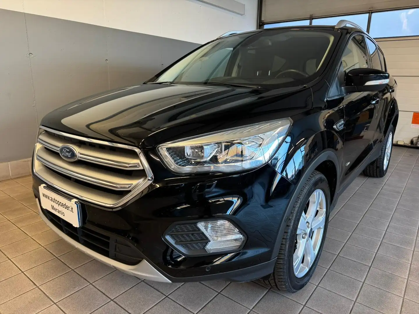 Ford Kuga Kuga 2.0 tdci Titanium s Zwart - 1