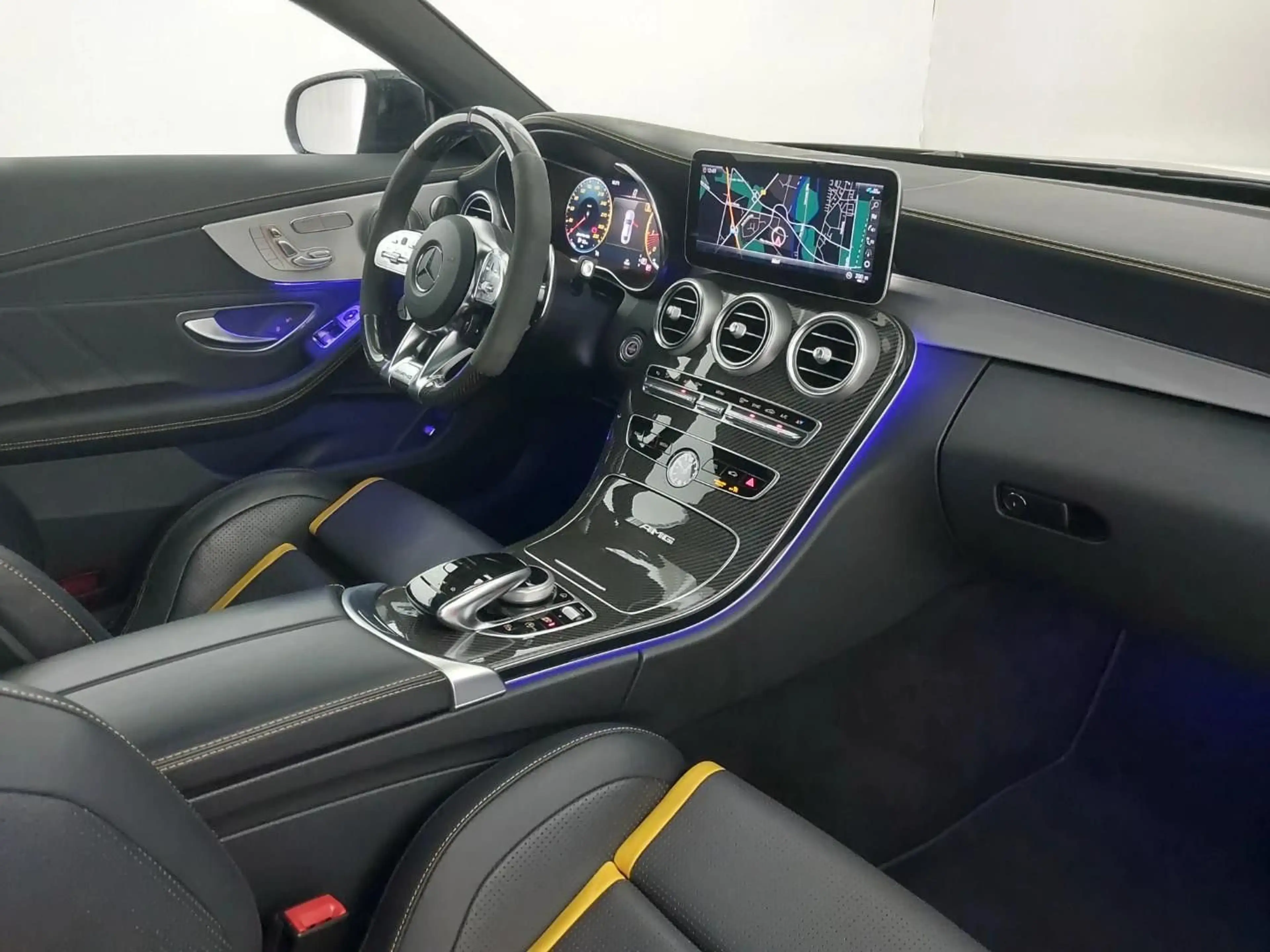 Mercedes-Benz C 63 AMG |PERF-SITZE+AGA|NIGHT|CARBON|PANO|BURM.| — photo 6