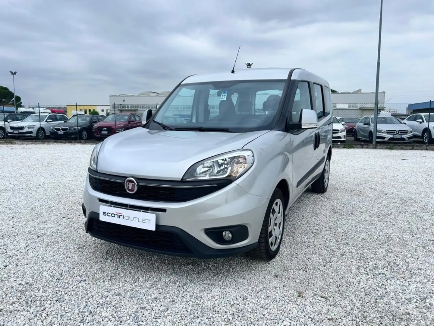 Fiat Doblo 1.6 Multijet Pop Grigio - 1