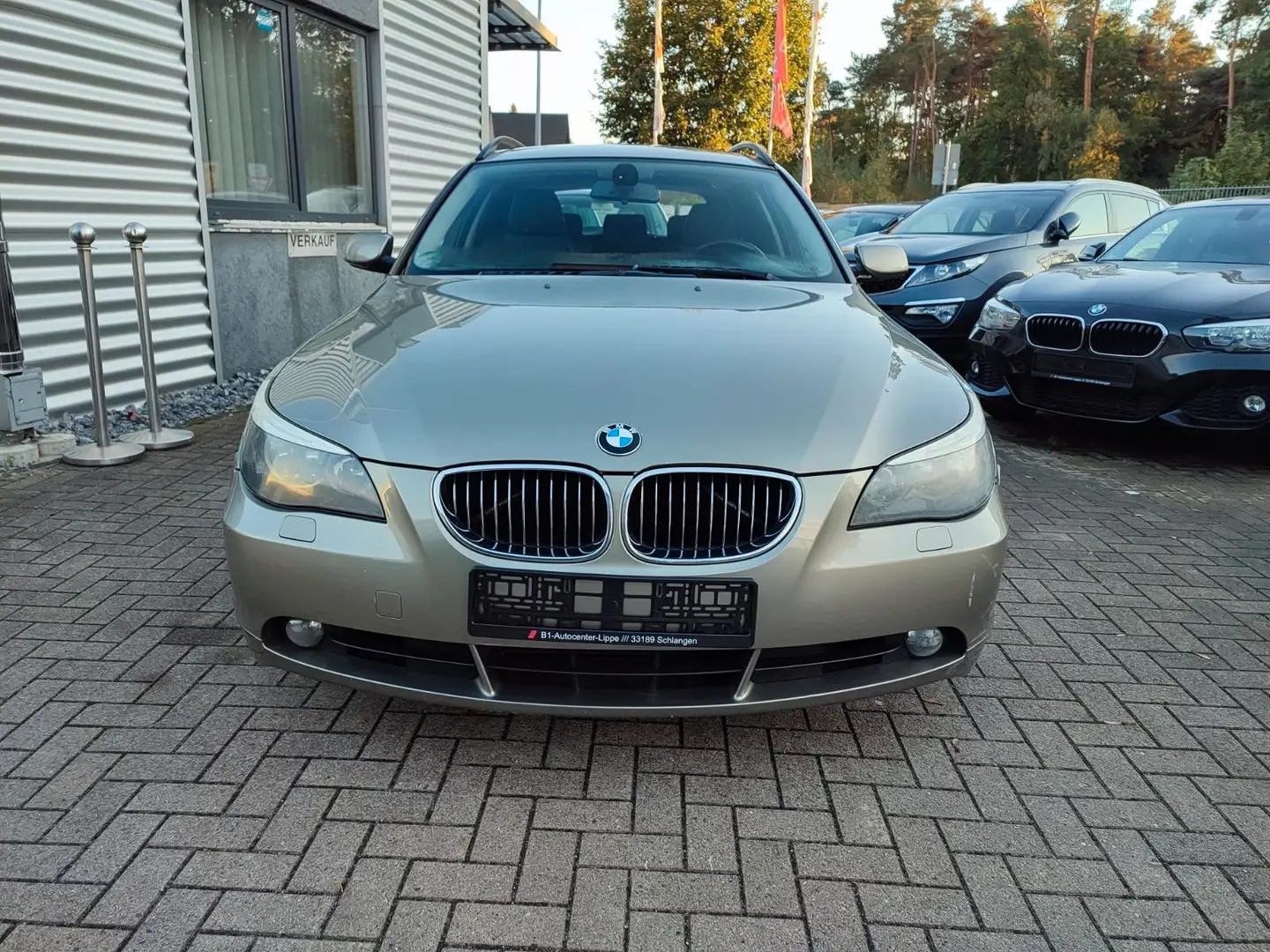 BMW 525 Baureihe 5 Touring 525d/Navi/AHK abnehm - 2
