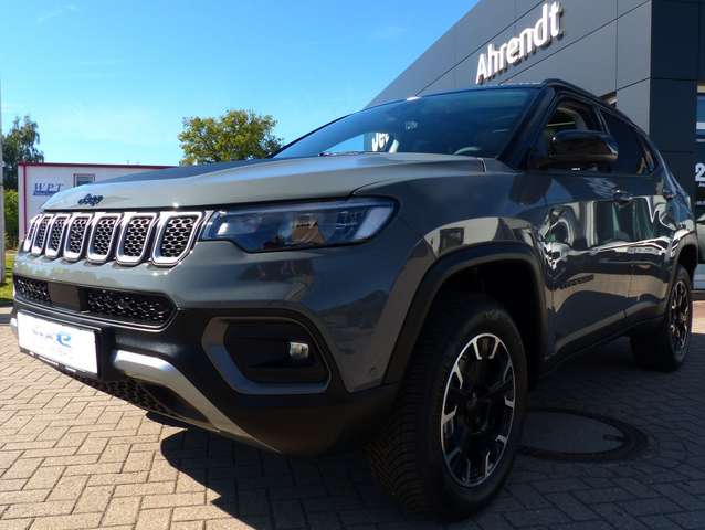 Imagine Jeep Compass 1.3l T4-PHEV  High Upland 4WD
