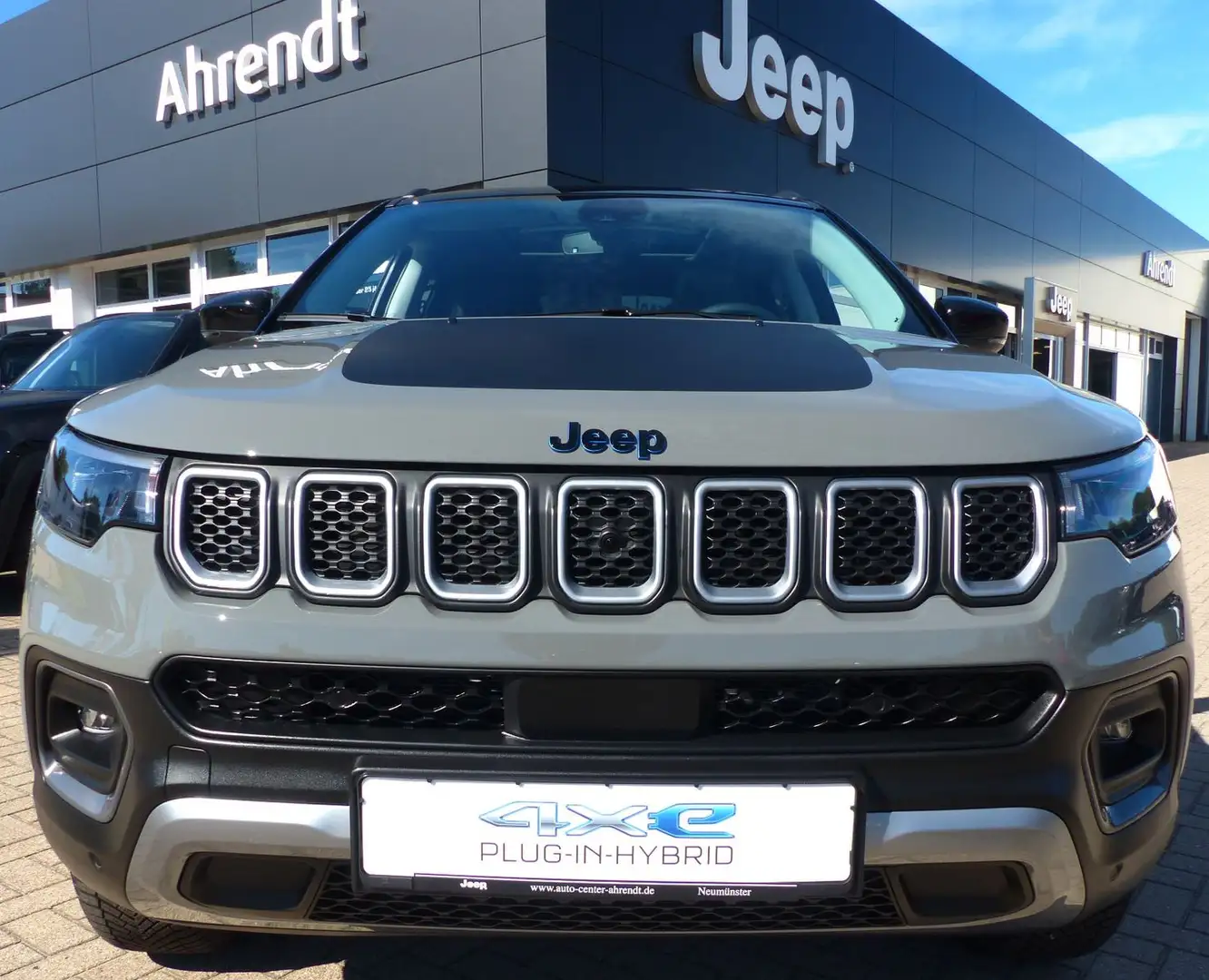 Jeep Compass 1.3l T4-PHEV  High Upland 4WD Grau - 2