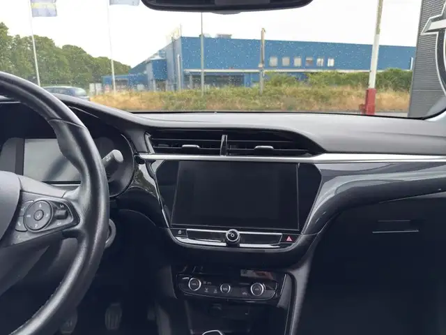 Opel Corsa view 12