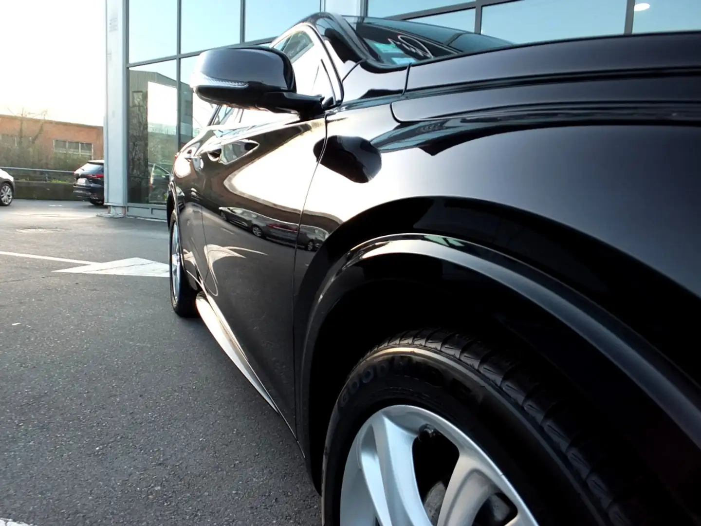 Infiniti Q30 1.5d Premium Negro - 2