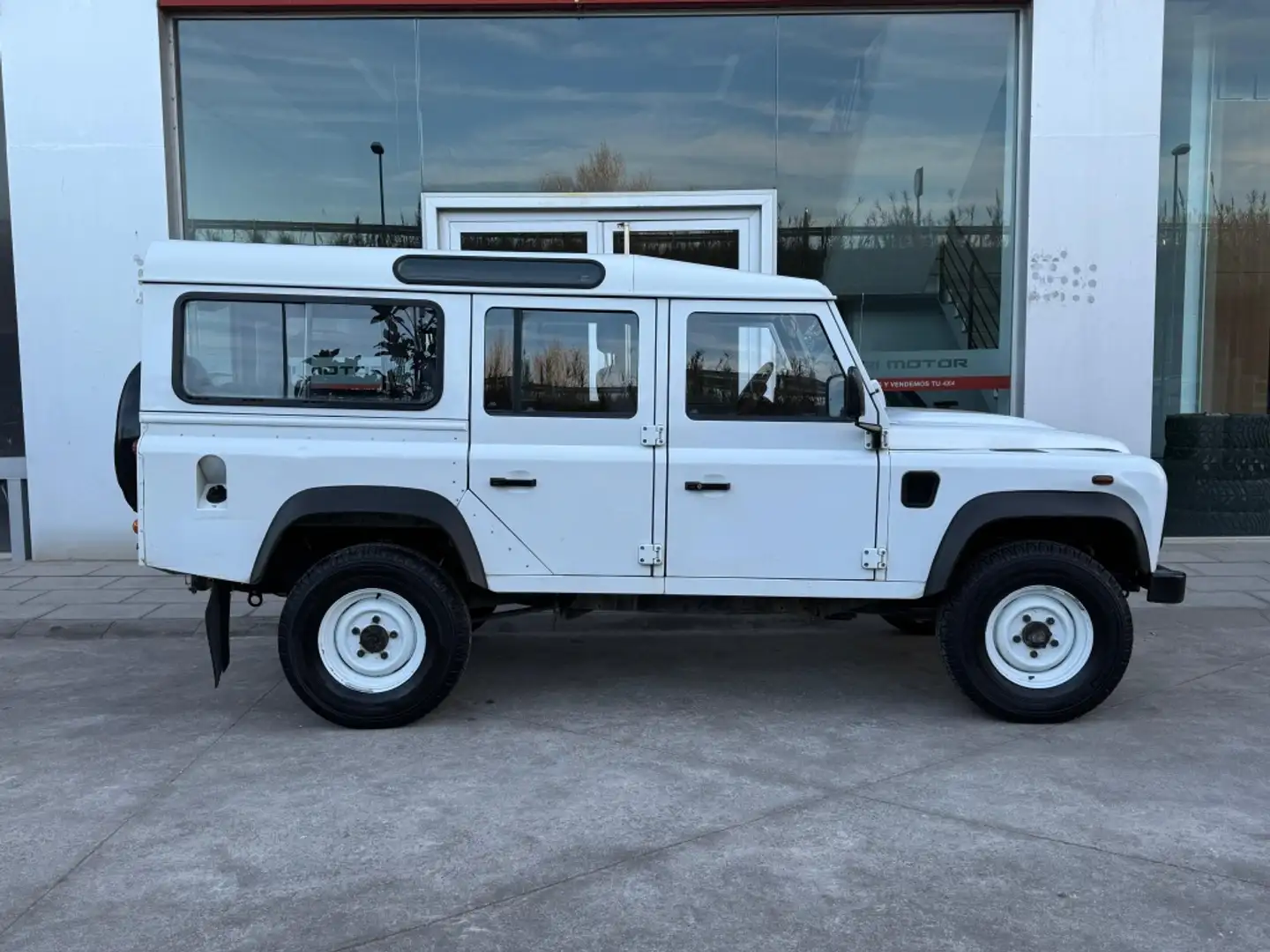 Land Rover Defender 110 SW E Blanco - 1