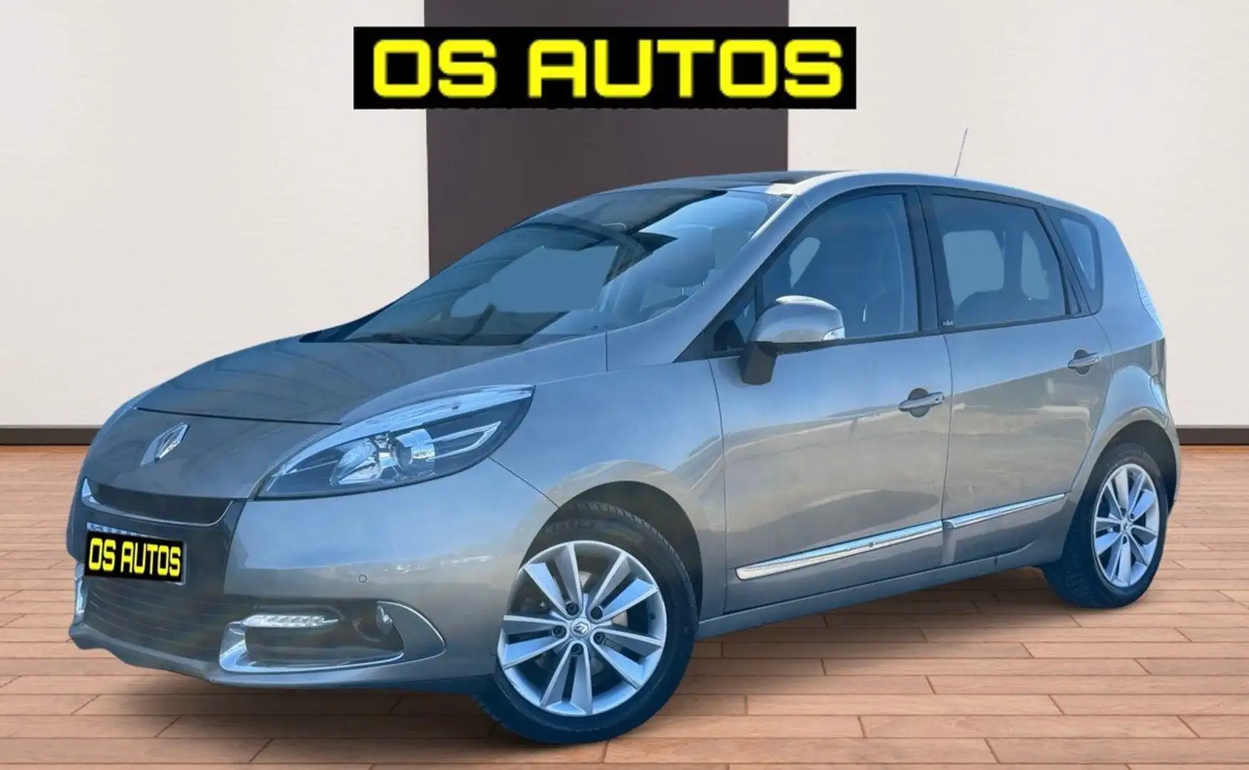 Renault Scenic III dCi 130CH FAP eco2 Initiale Paris (7 CV) 2012 %2B CAMERA %2B TOIT OUVRANT %2B ATTELAGE Beige - 1