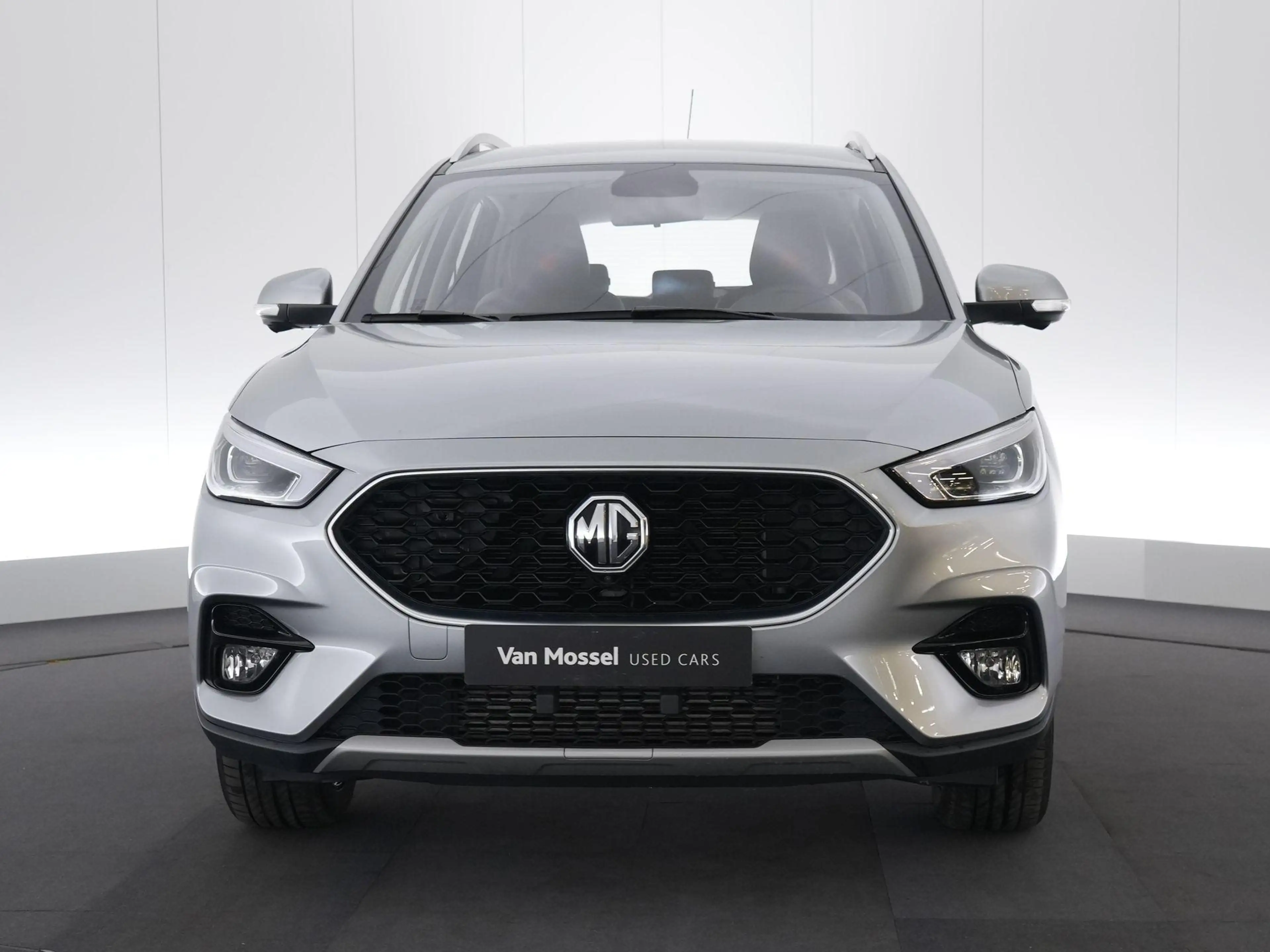 MG ZS ice Luxury vol leder interieur - zetel verwarming — photo 3