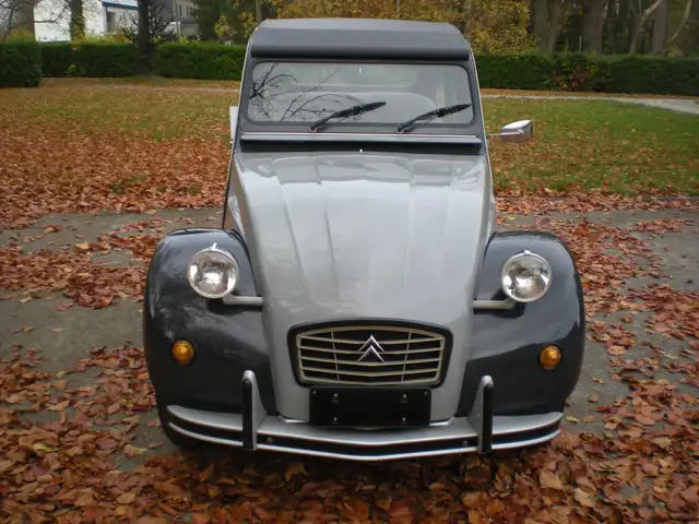 Citroen 2CV 2CV6 CHARLESTON 9000 KM REEL , JAMAIS RESTAURE