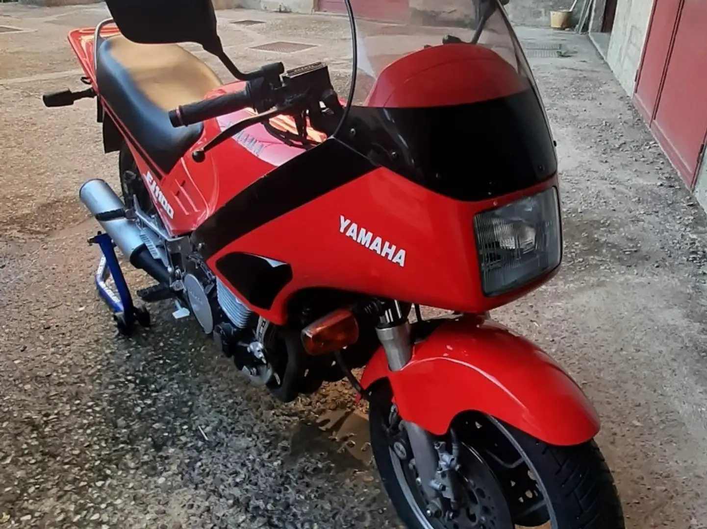 Yamaha FJ 1100 Sport Czerwony - 2