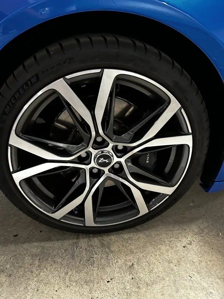 Alpine A110 2021