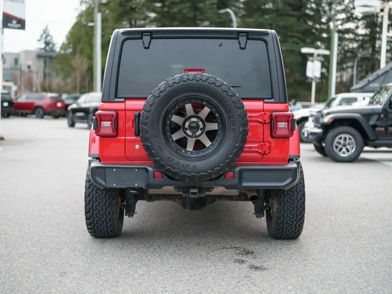 Jeep Wrangler снимка Jeep Wrangler