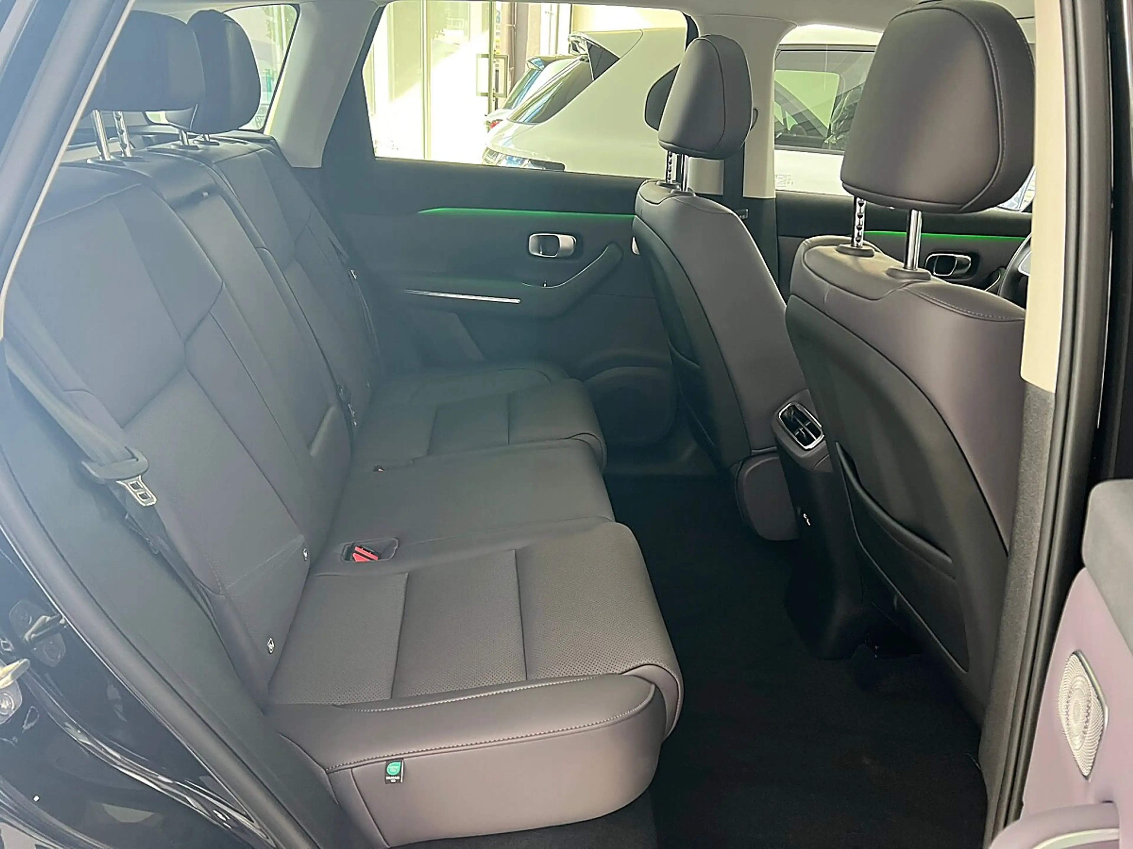Leapmotor C10 REEV 28,4kWh Design (1080) — photo 5