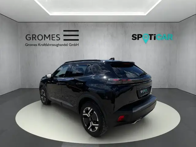 Peugeot 2008 view 5