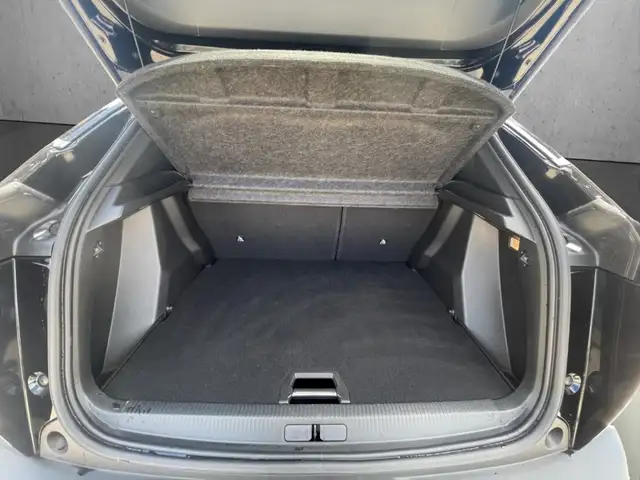 Peugeot 2008 view 7