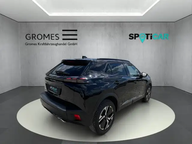 Peugeot 2008 view 3