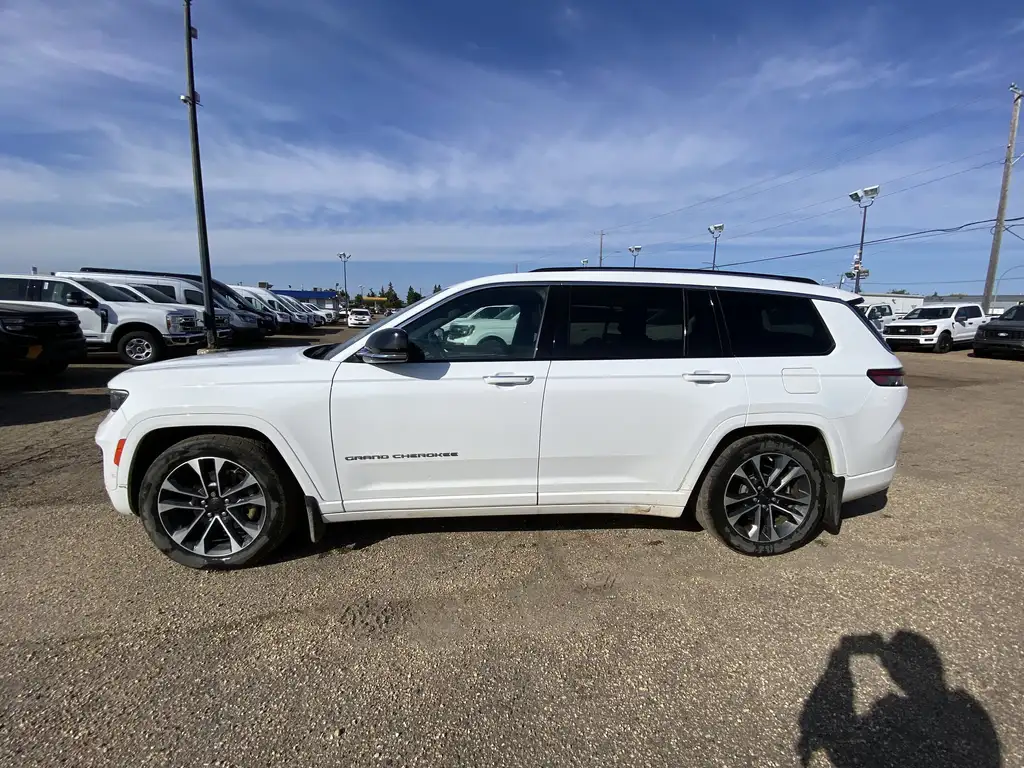 2022 Jeep Grand Cherokee L Overland — photo 5
