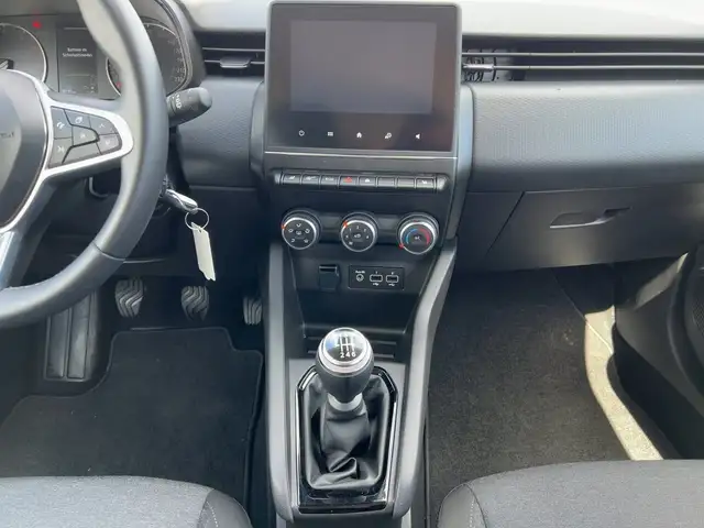 Renault Clio view 12