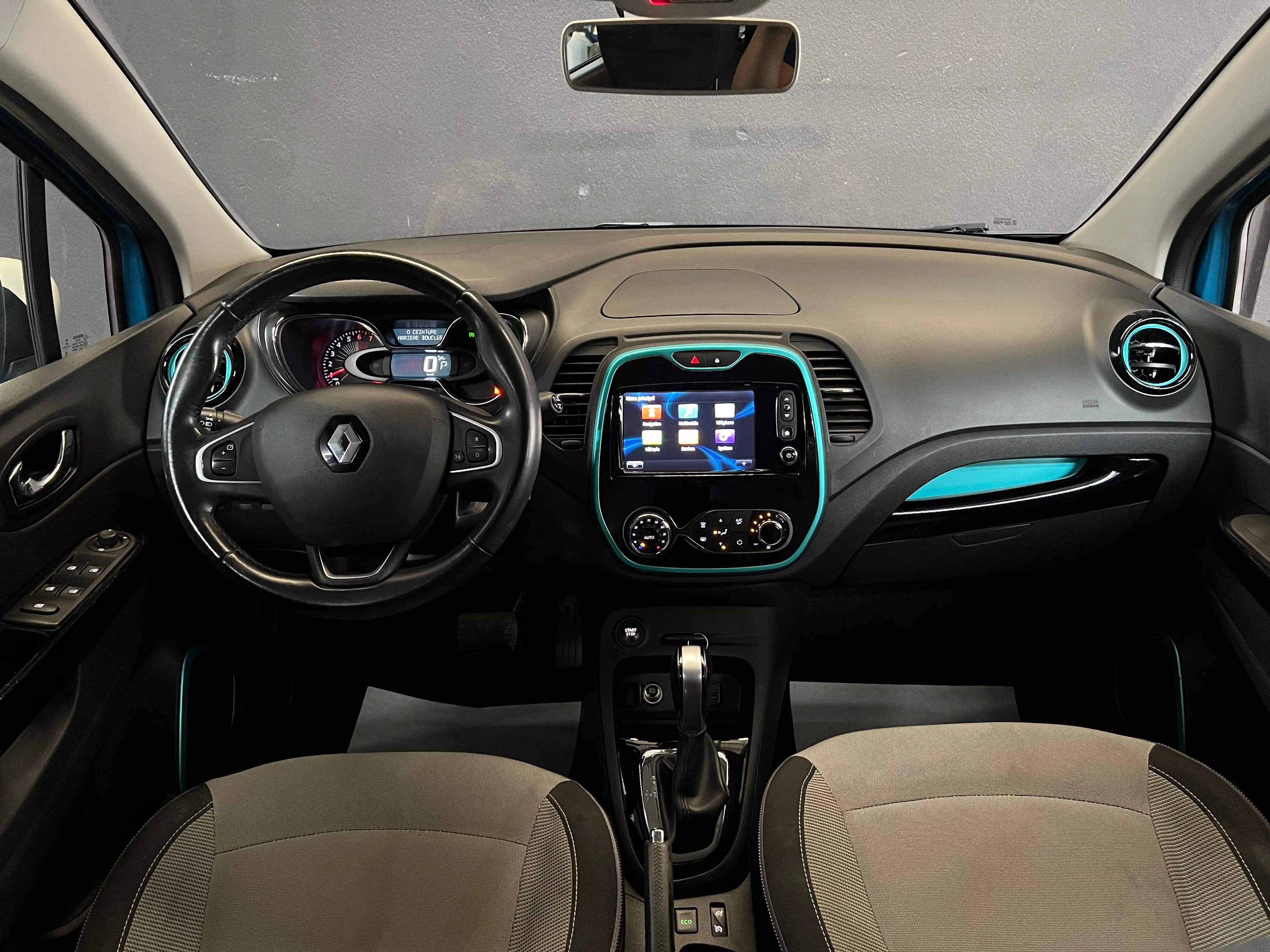 Renault Captur 1.2i TCE - MOTEUR À CHAÎNE - FULL OPTION - BOÎTE AUTOMATIQUE - 12 MOIS GARANTIE !! — photo 9