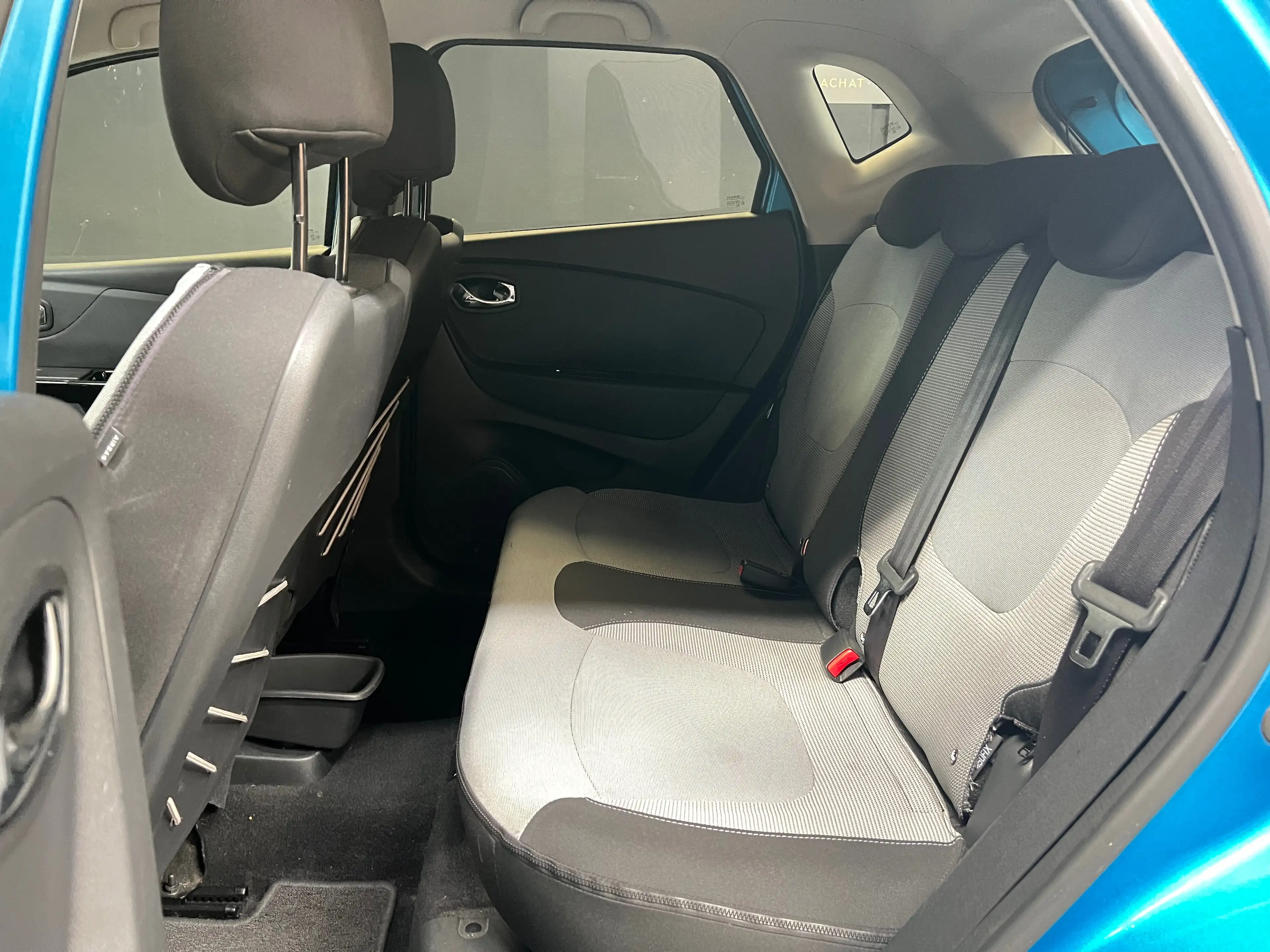 Renault Captur 1.2i TCE - MOTEUR À CHAÎNE - FULL OPTION - BOÎTE AUTOMATIQUE - 12 MOIS GARANTIE !! — photo 8
