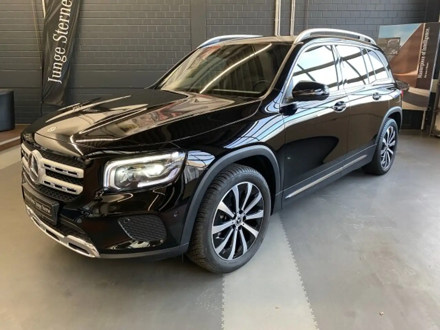 Mercedes-Benz GLB 250 GLB 250 4M Progressive MBUX LED AHK Kamera 19".. Noir - 2