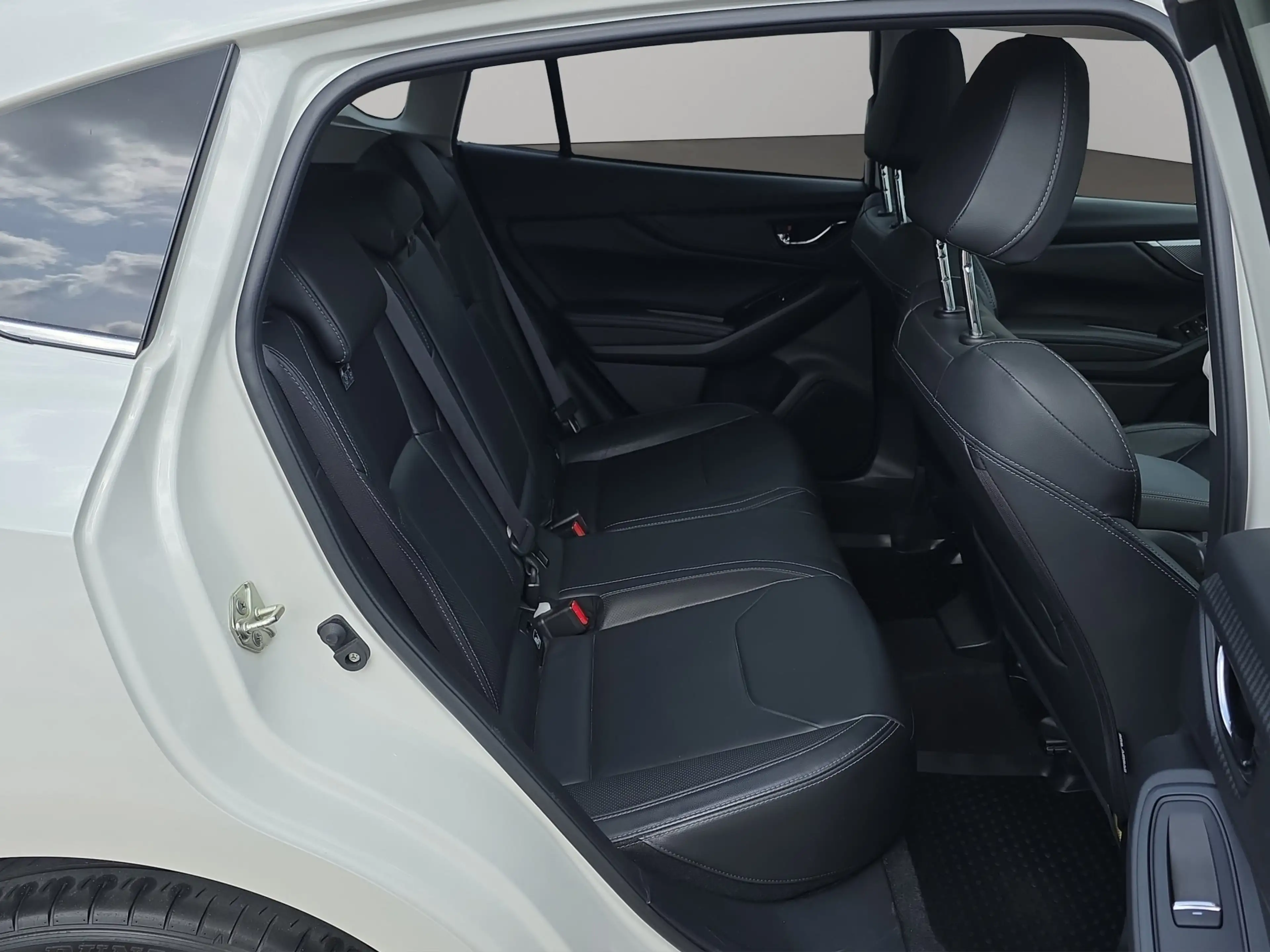 Subaru Impreza 2,0 E-Boxer Platinum AWD LED Navi ACC — photo 8