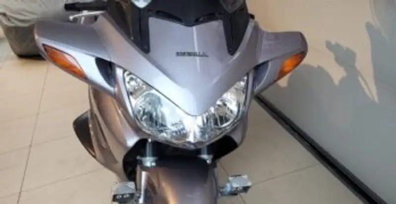 Honda ST 1300 - foto 4