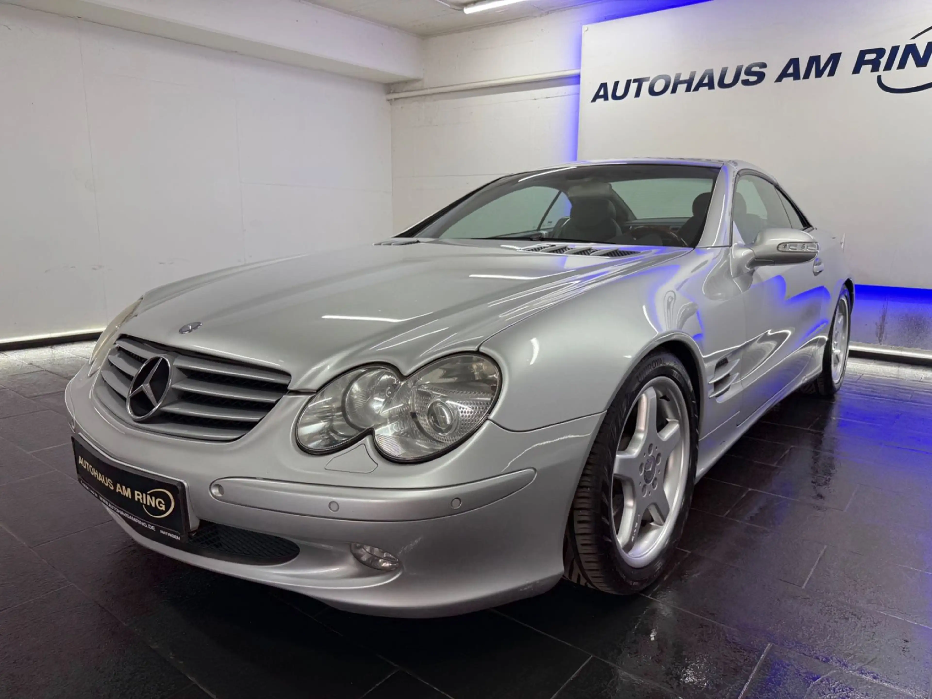 Mercedes-Benz SL 500 TEMPO MEMORY AMG-ALU 2xPDC BIXENON LEDER — photo 2