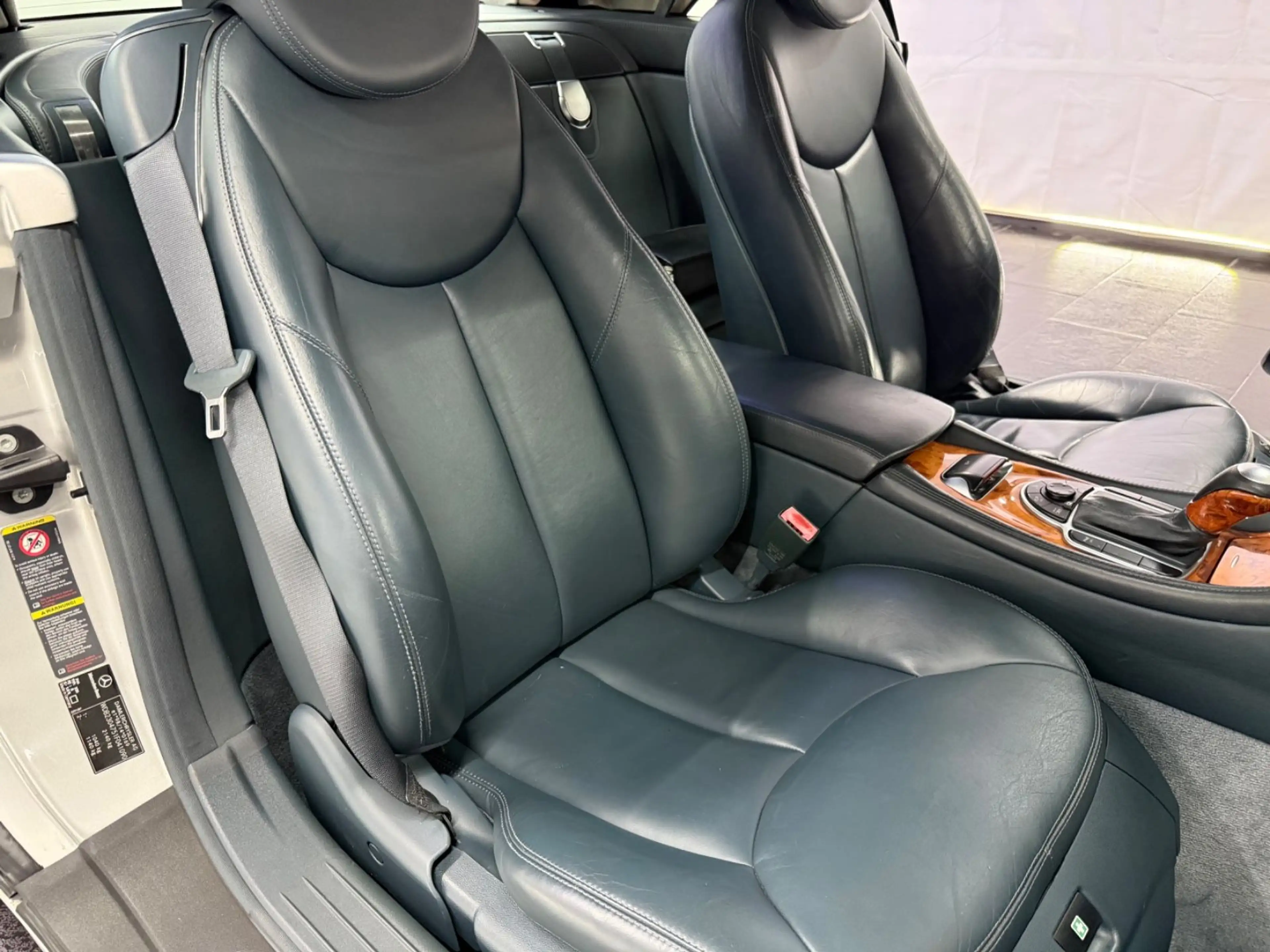 Mercedes-Benz SL 500 TEMPO MEMORY AMG-ALU 2xPDC BIXENON LEDER — photo 13
