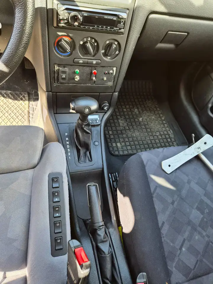 Opel Astra Automatik GL Behindertenfahrzeug, foto 4