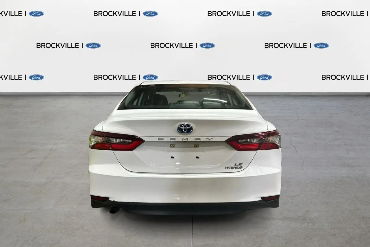 Toyota Camry снимка Toyota Camry