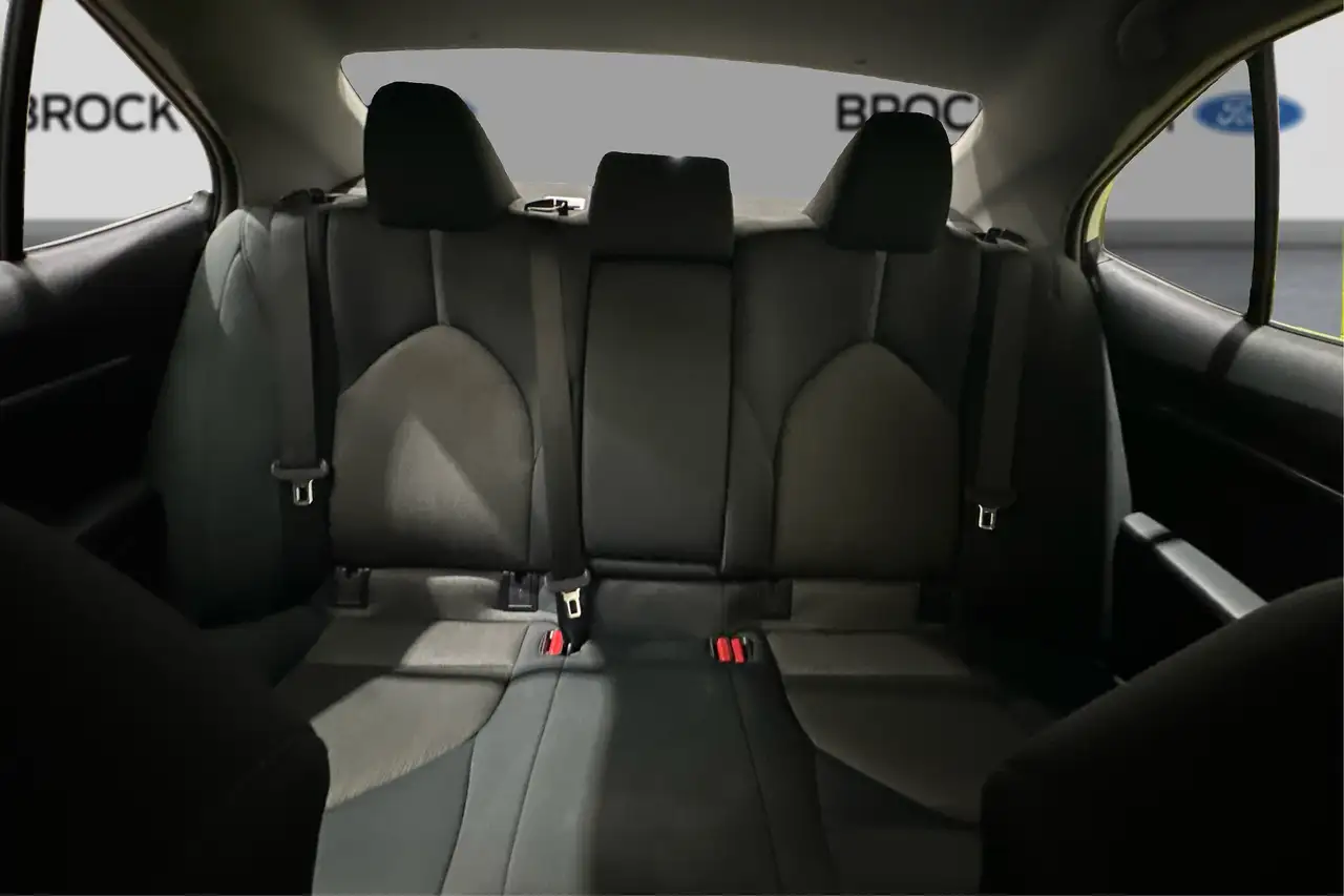 Toyota Camry снимка Toyota Camry