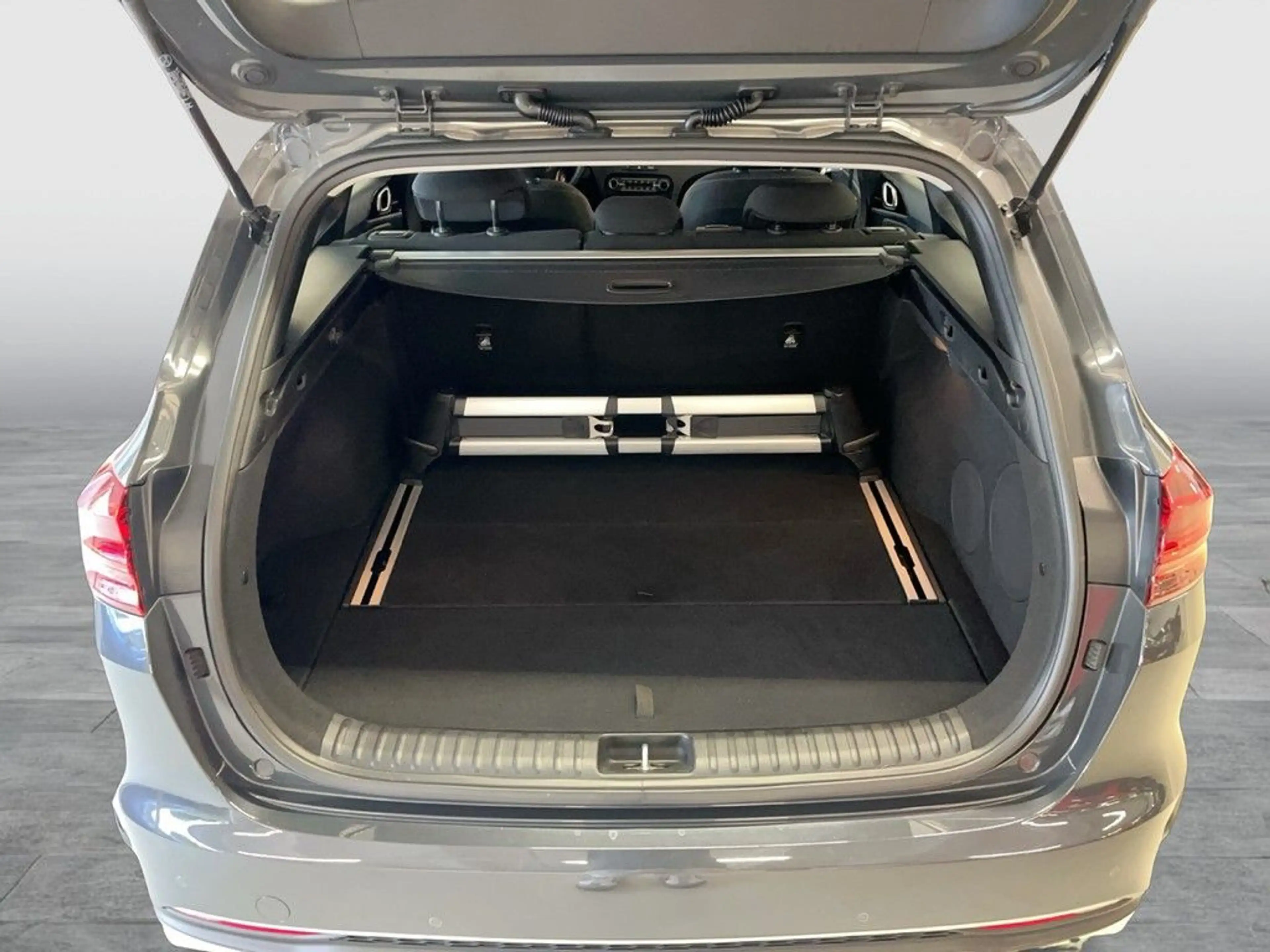 Kia Ceed SW / cee'd SW Ceed Sportswagon 1.5 T-GDI Spirit LED SHZ PDC Rü — photo 13
