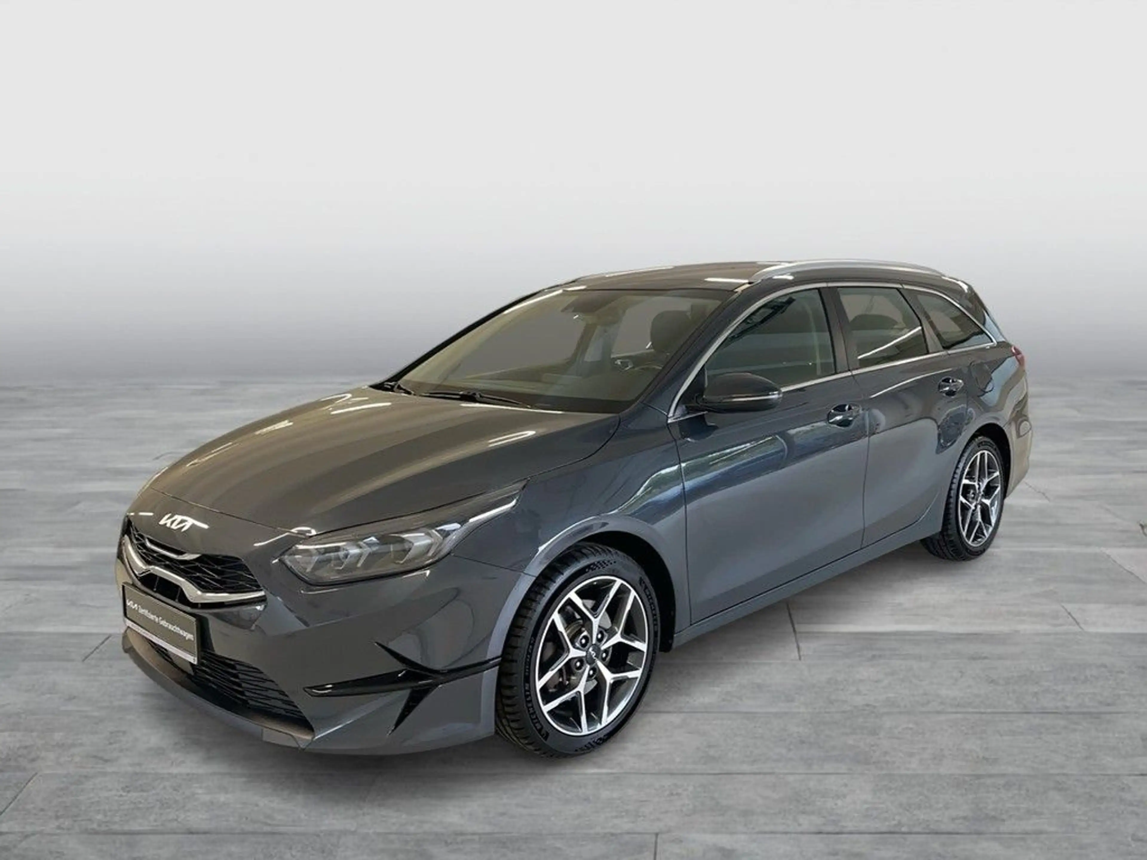 Kia Ceed SW / cee'd SW Ceed Sportswagon 1.5 T-GDI Spirit LED SHZ PDC Rü — photo 2