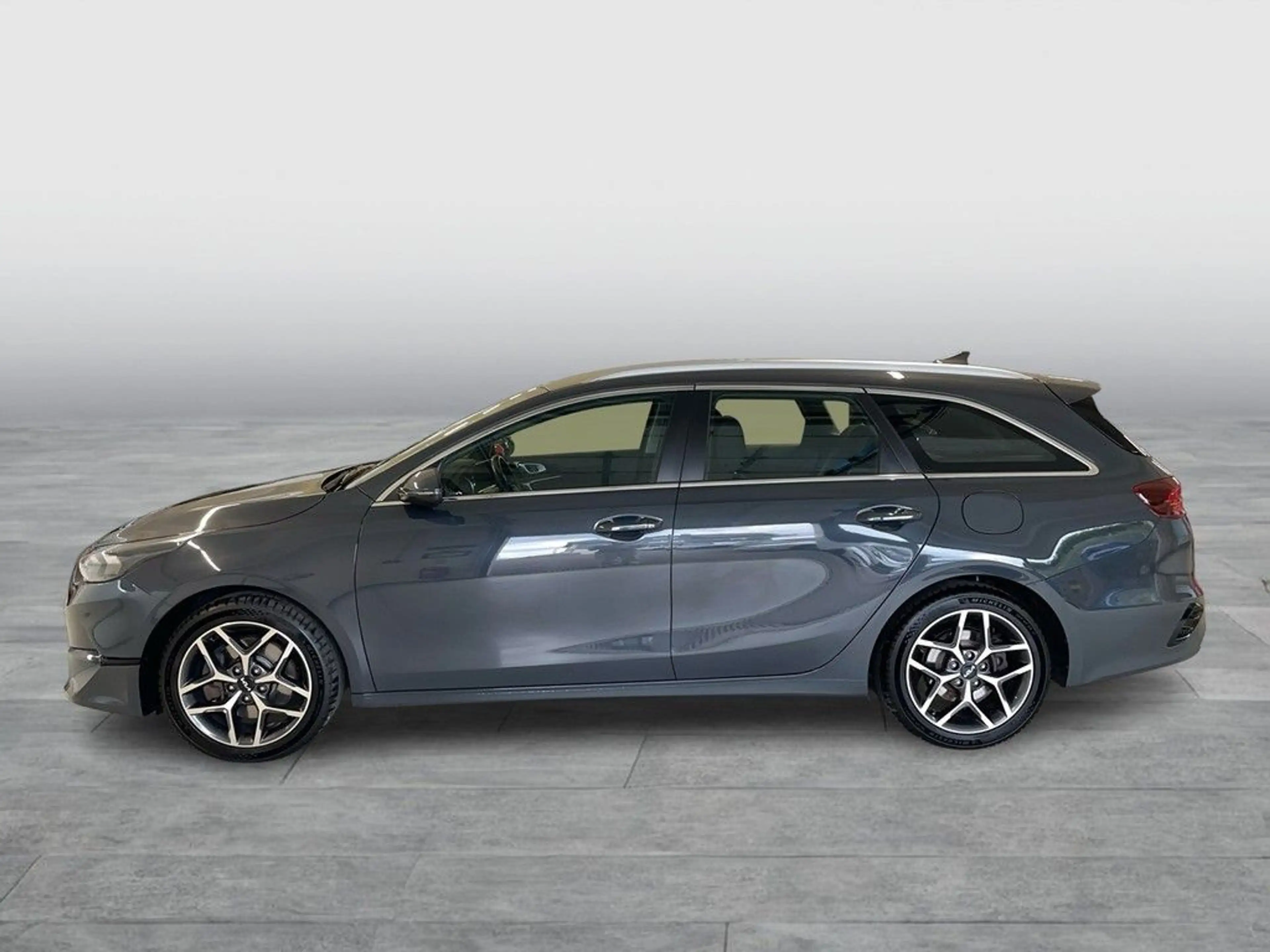 Kia Ceed SW / cee'd SW Ceed Sportswagon 1.5 T-GDI Spirit LED SHZ PDC Rü — photo 3