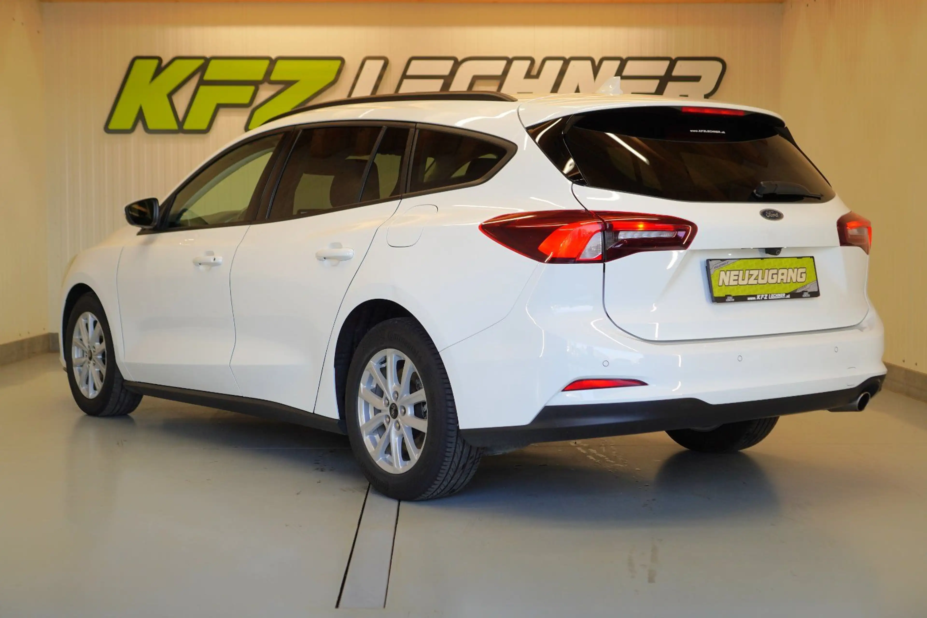 Ford Focus Turnier 1.5 EcoBl. "SITZH*NAVI*LED*DAB" — photo 7