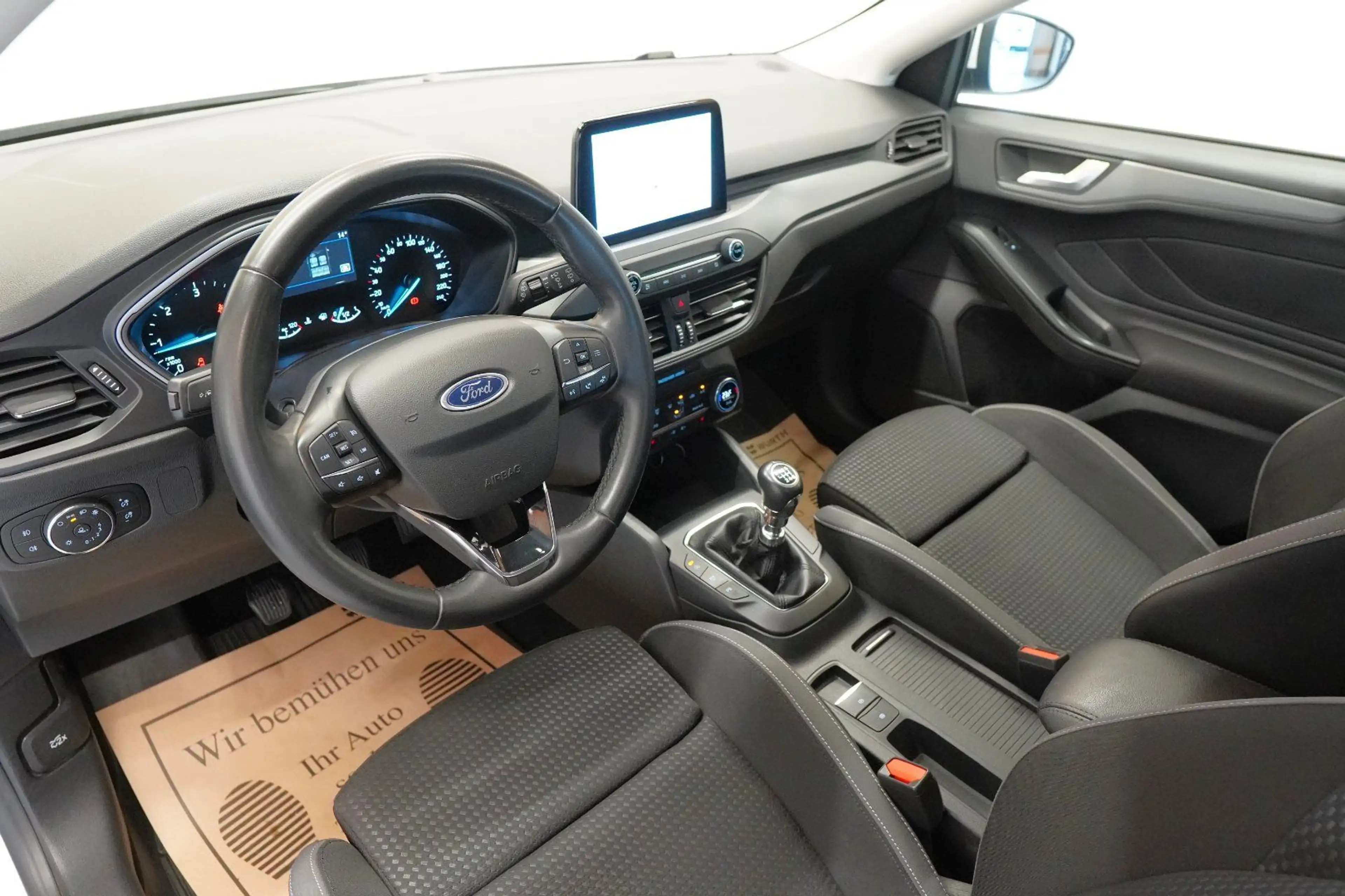Ford Focus Turnier 1.5 EcoBl. "SITZH*NAVI*LED*DAB" — photo 13