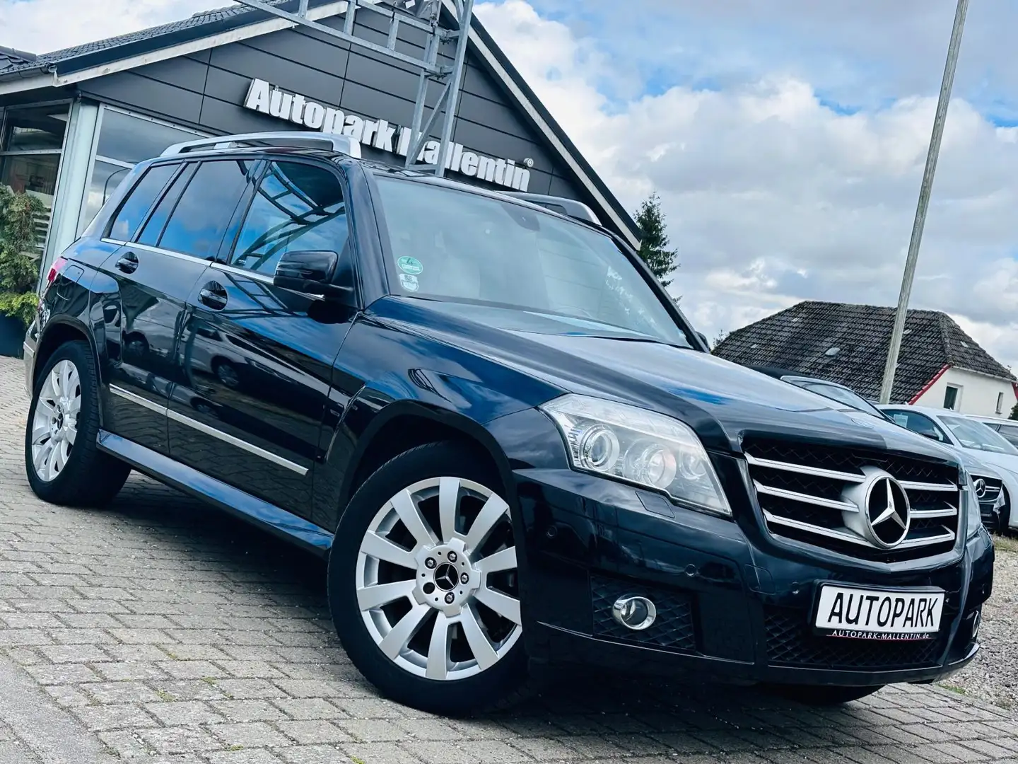 Mercedes-Benz GLK 320 CDI 4Matic*SPORT-PAKET*4x4*LEDER*NAVI* Noir - 1