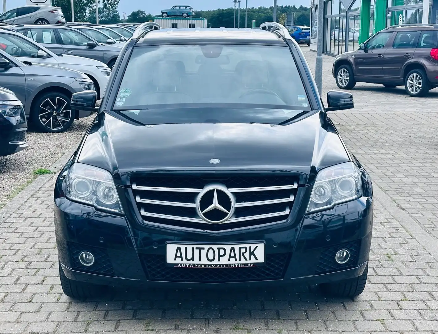 Mercedes-Benz GLK 320 CDI 4Matic*SPORT-PAKET*4x4*LEDER*NAVI* Noir - 2