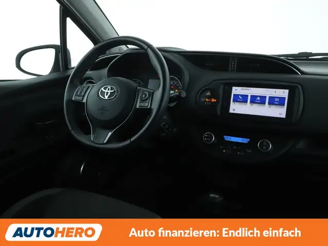 Toyota Yaris view 13