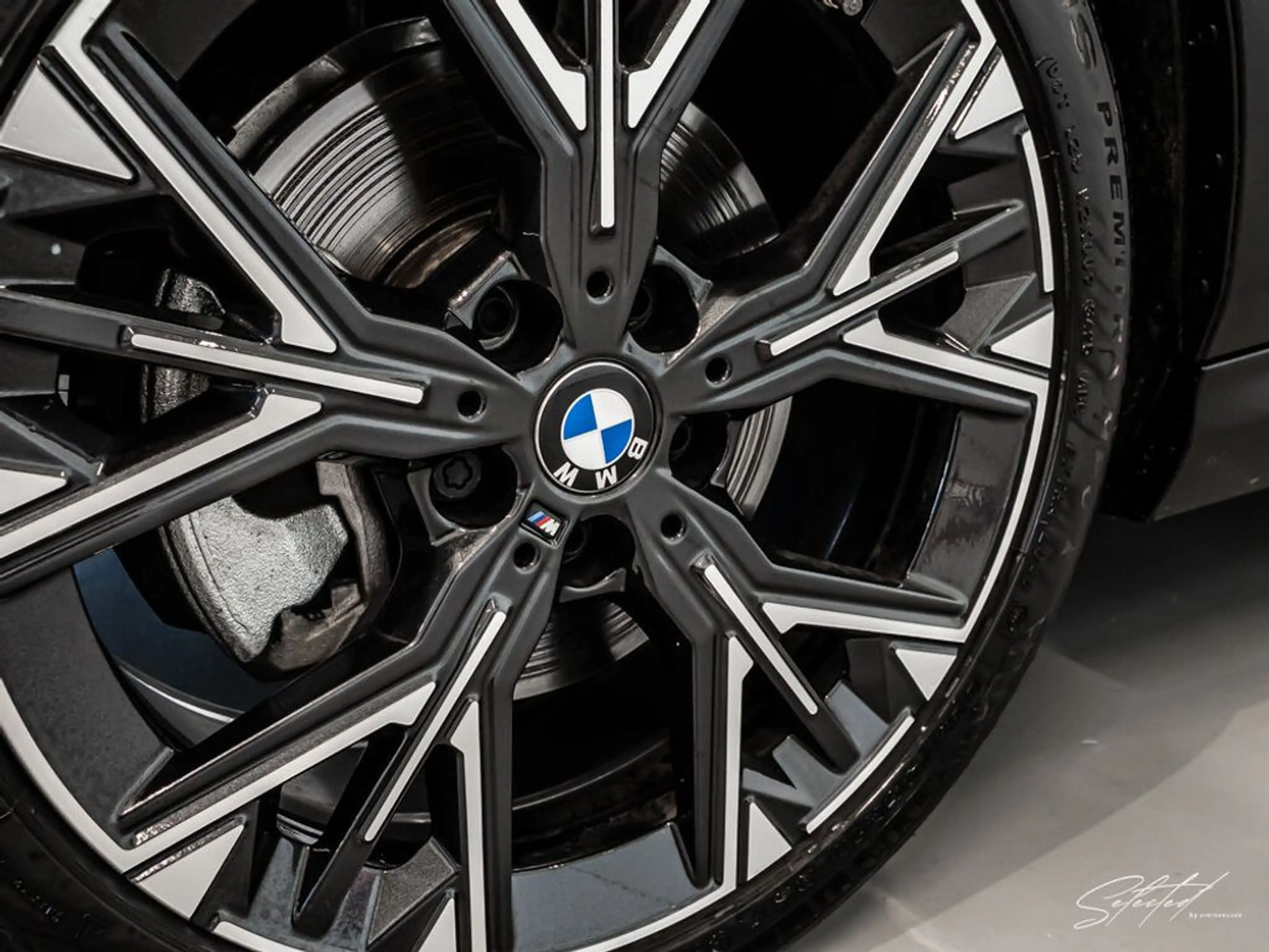 BMW 120 i M-Sport*PANO*LED*LIVECOCKPIT*SITZHEIZ.* — photo 4