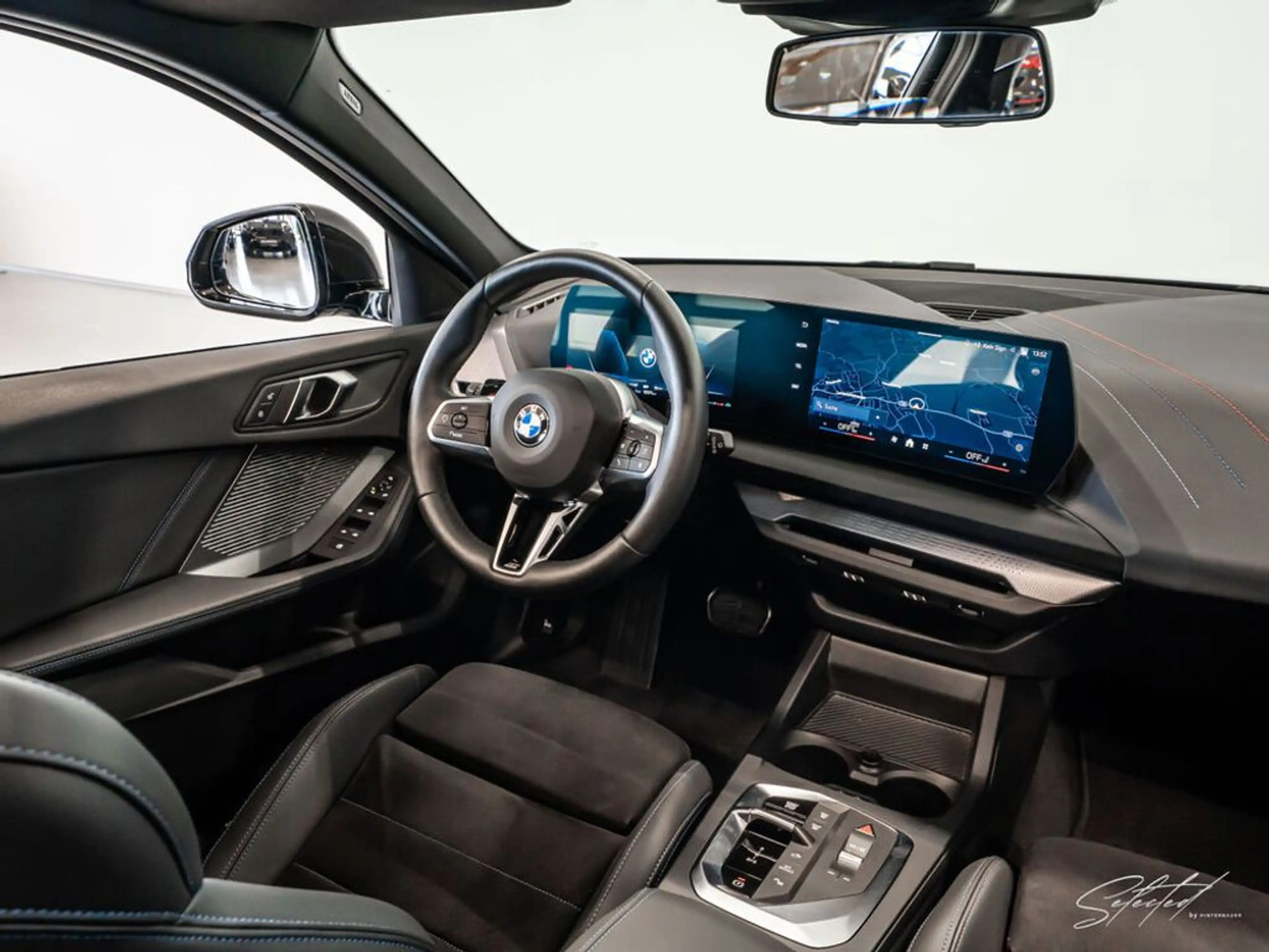 BMW 120 i M-Sport*PANO*LED*LIVECOCKPIT*SITZHEIZ.* — photo 9
