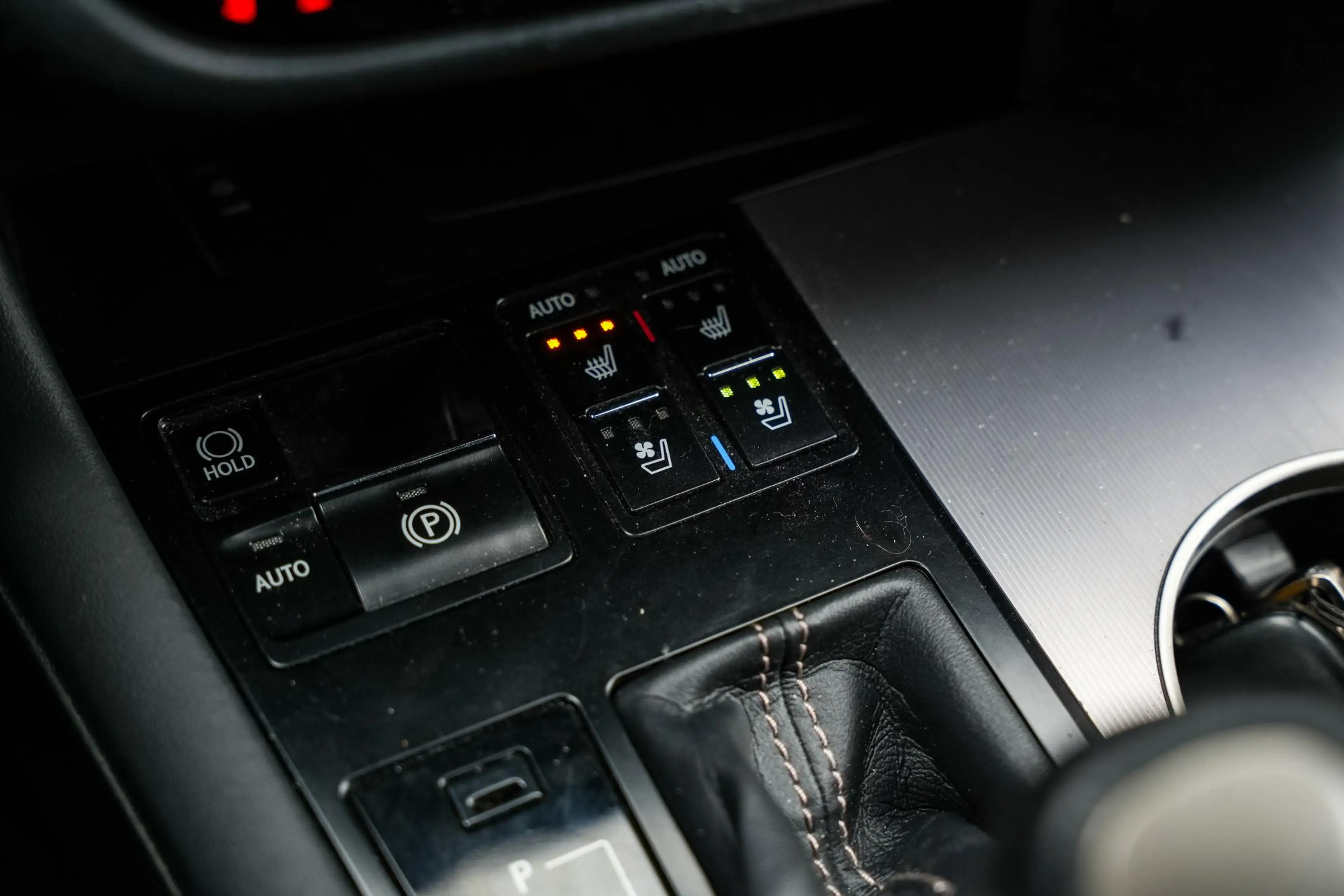 Lexus RX 450h 4WD F Sport Line HeadUp Stoelverkoeling Leer Dodeh — photo 16