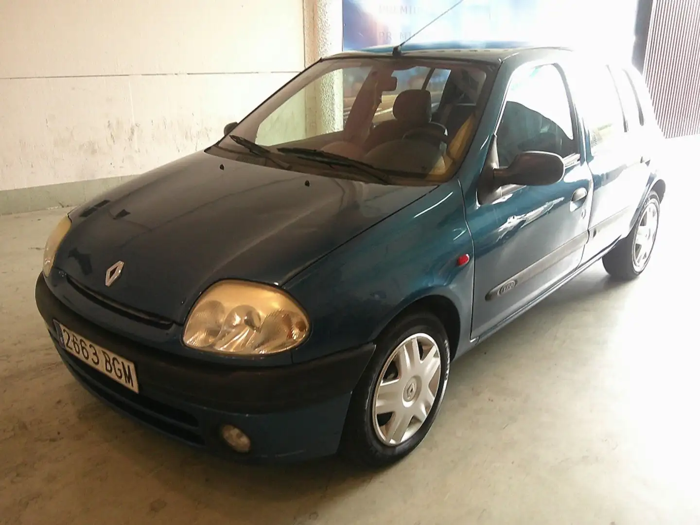 Renault Clio 1.9D Alizé Azul - 1