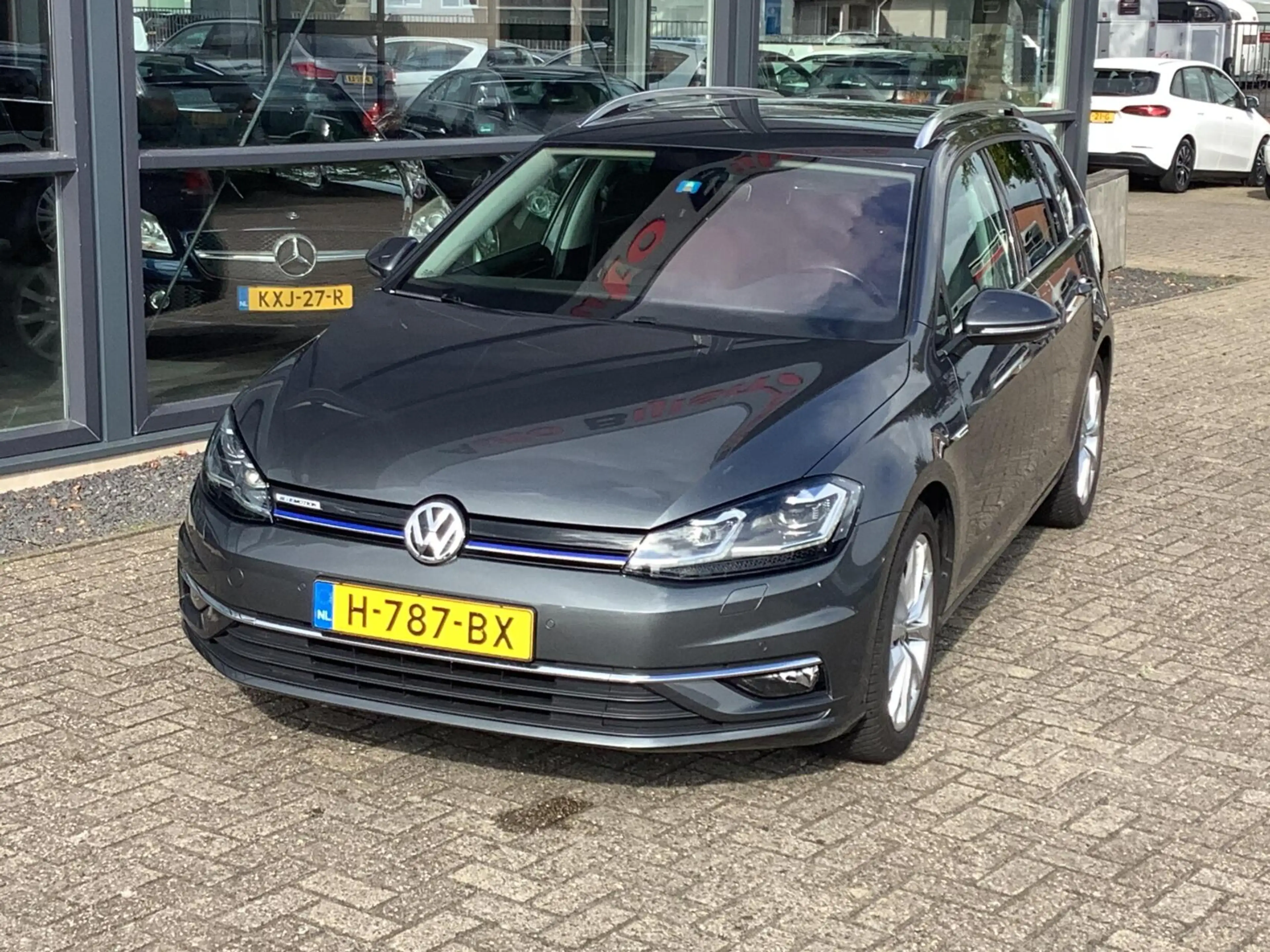 Volkswagen Golf Variant 1.5 TSI Highline, led verlichting, stoelverwarming — photo 2