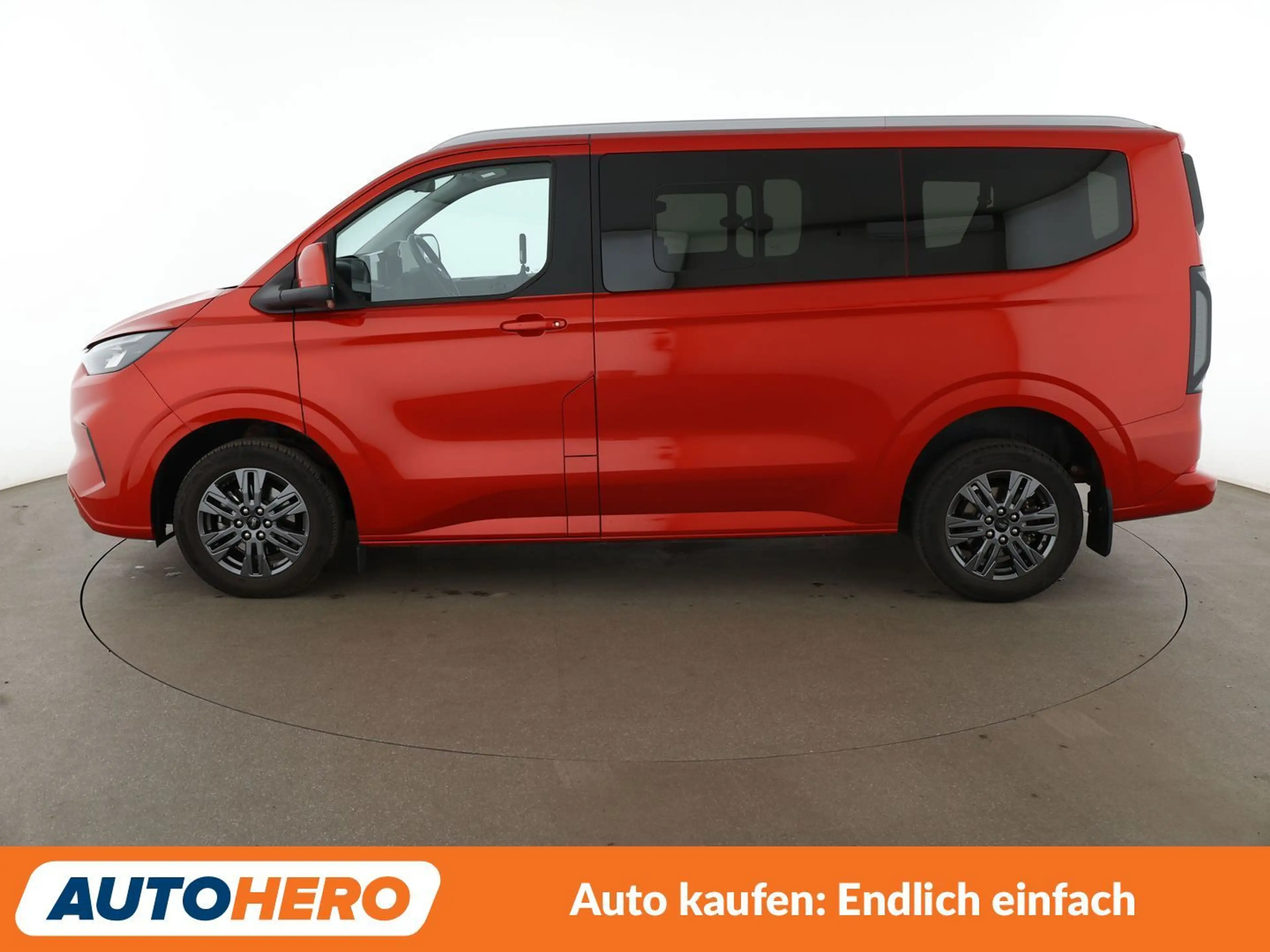 Ford Tourneo Custom 2.0 TDCi EcoBlue 320 L1 Titanium Aut.*LED*CAM*SPUR — photo 3