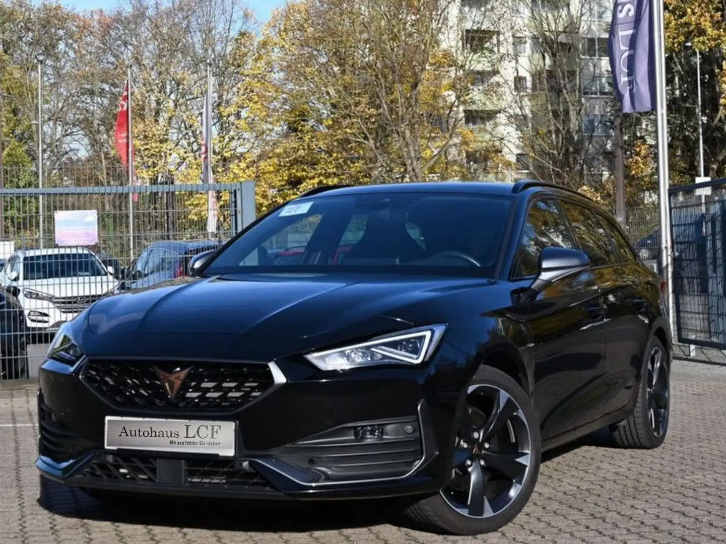 CUPRA Leon Sportstourer 1.4 e-Hybrid LEDER NAVI LED 1H Schwarz - 2